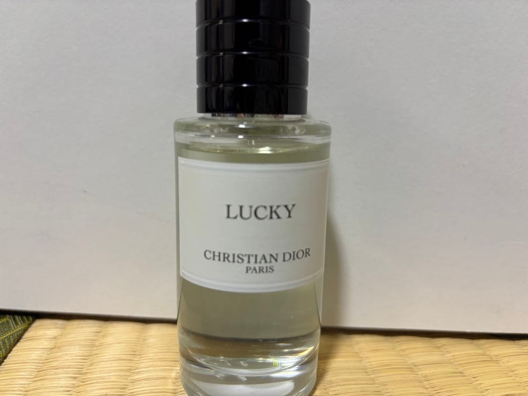 Christian Dior】LUCKY オードゥパルファン 40ml 香水 - メルカリ