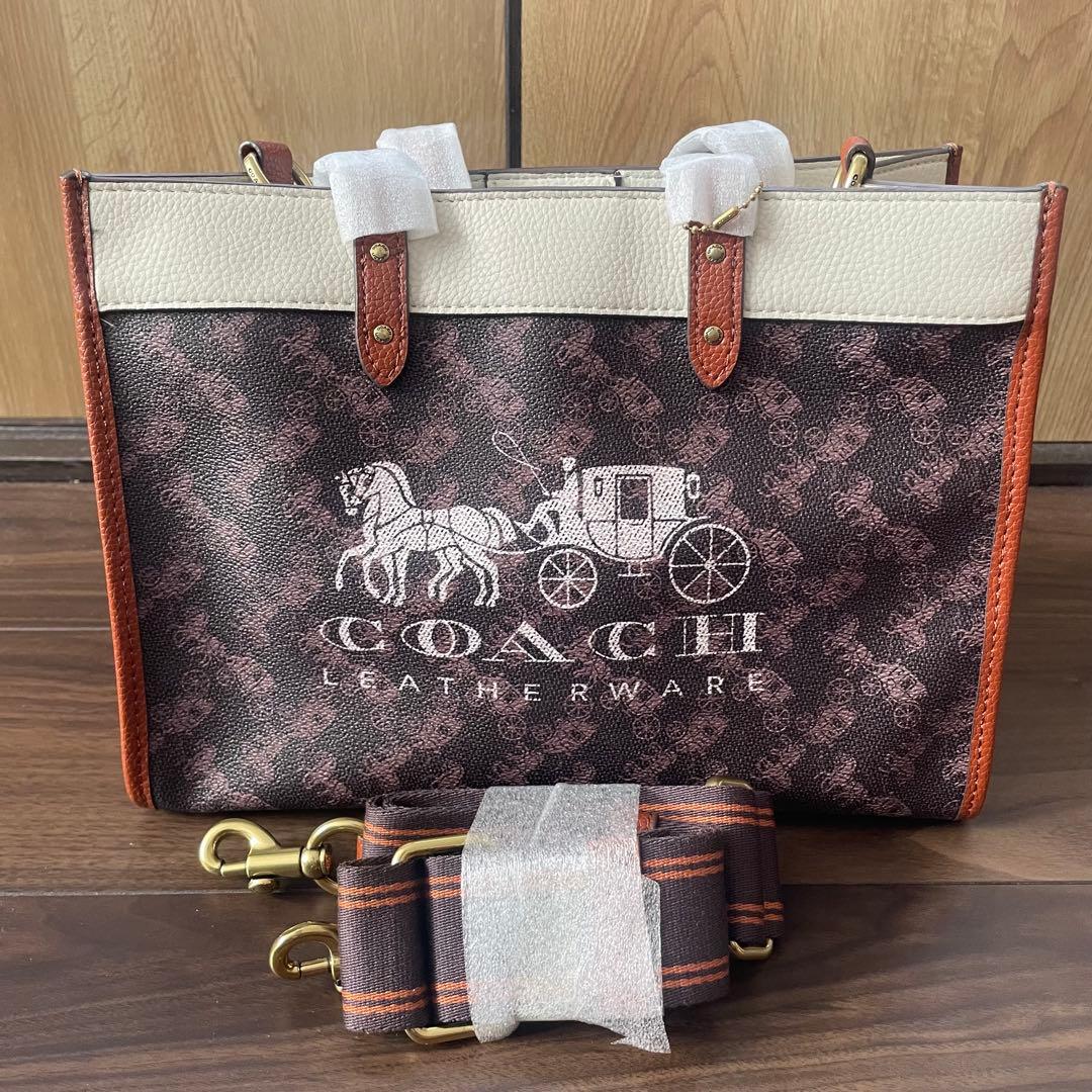 コーチ フィールド トート PVC ホース【未使用品】最終値下げ COACH（コーチ） なくなり次第終了セール COACH C8456 フィールド