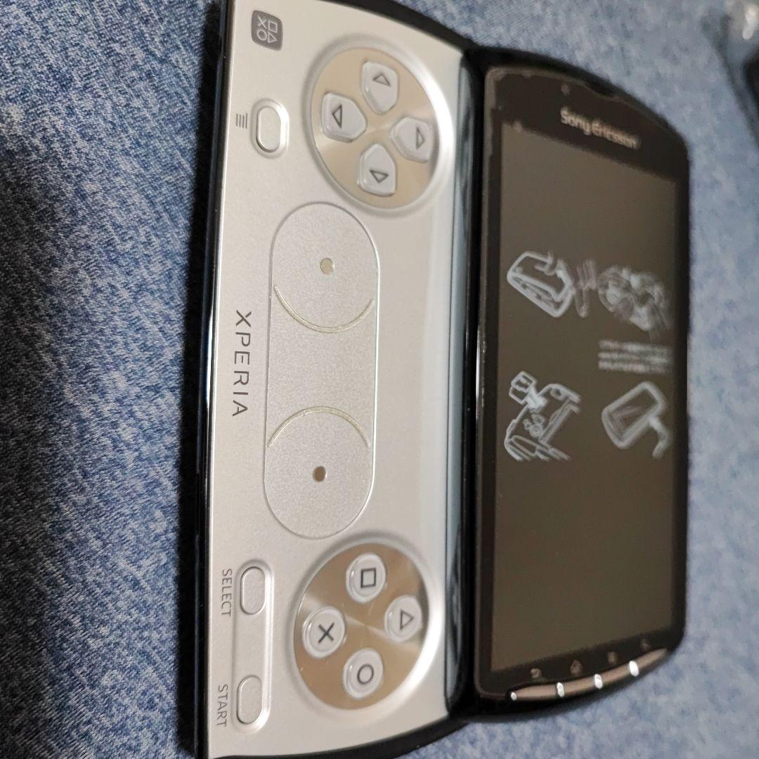 Xperia PLAY SO-01D Xperia PLAY SO-01D 中古(空箱)】Xperia PLAY SO