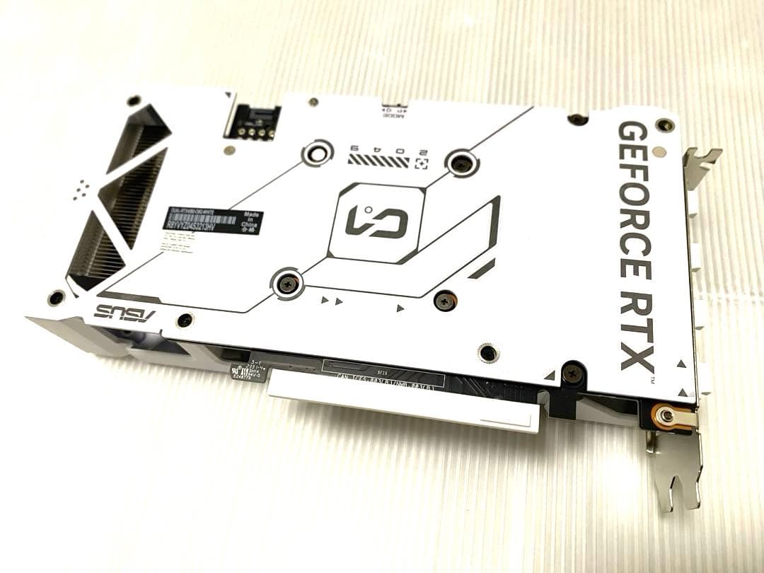 志村幸三  ASUS GeForce RTX4060 グラボ