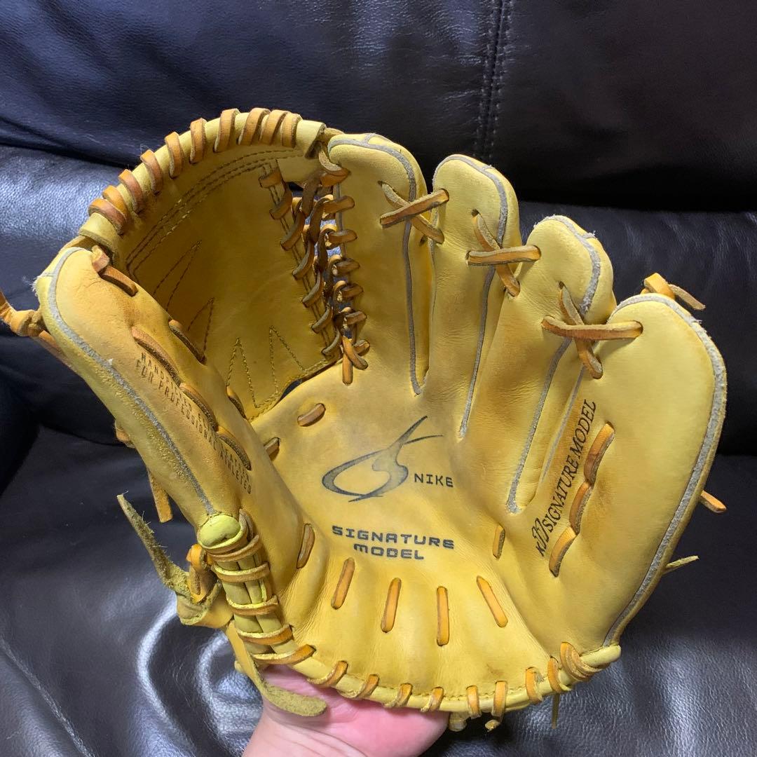 NIKE 川上憲伸モデル 軟式投手用グローブ - メルカリ