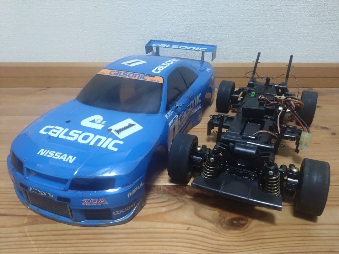 タミヤ TL01 シャーシ カルソニック スカイライン GT-R ボディ - メルカリ