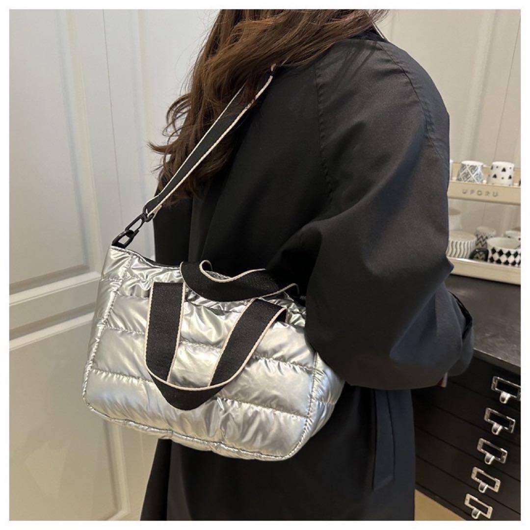 キルティングバッグ シルバー ショルダー 斜め掛け 軽量 トート 2way