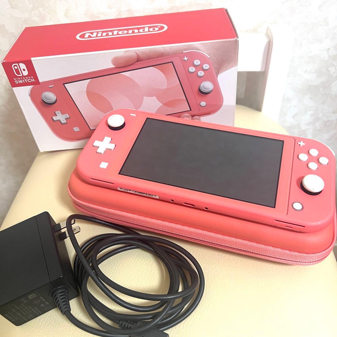 Nintendo Switch Lite コーラル(充電器・ケース付き)