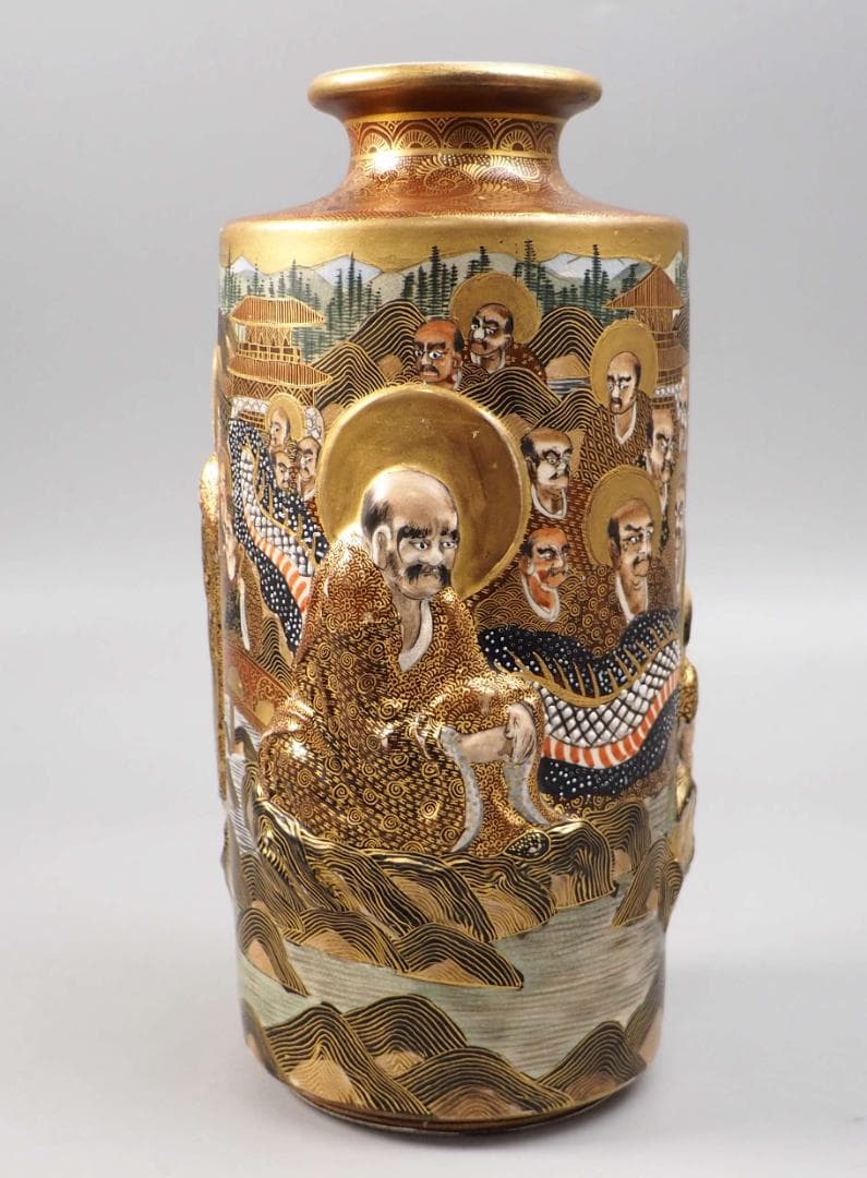 薩摩焼神戸大日本長州山 高浮彫羅漢 龍女 底部に在銘 明治輸出 里帰り