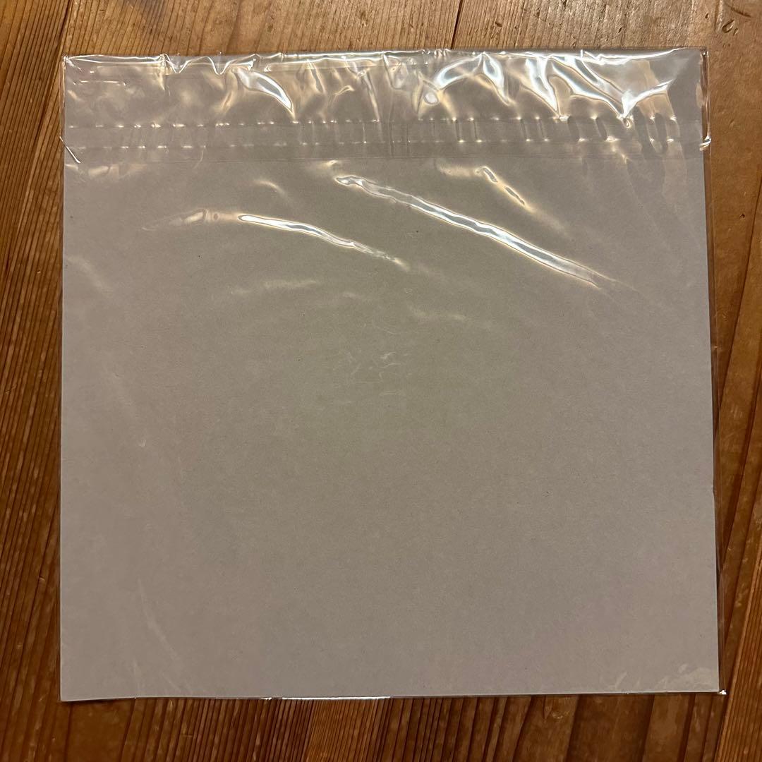 SEKAI NO OWARI DJ LOVEさんサイン - メルカリ