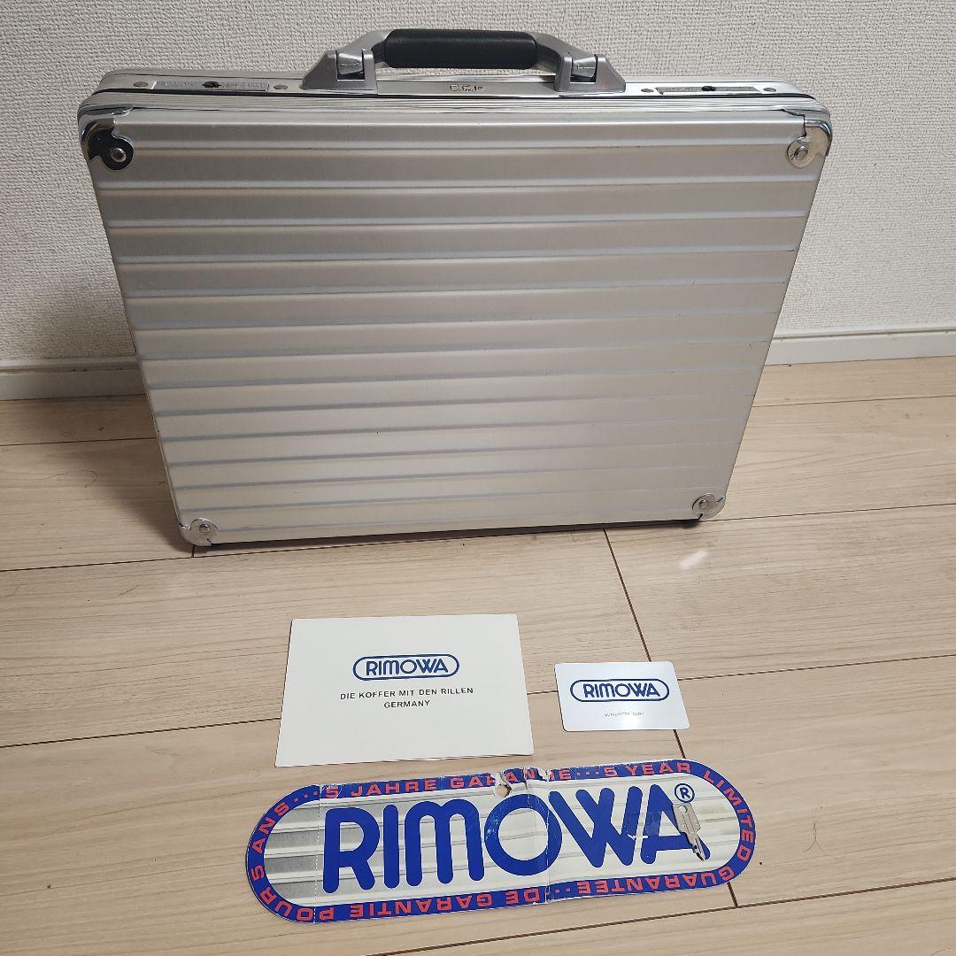 RIMOWA TOPAS 907.09 ヴィンテージアタッシュケース 保証書付き RIMOWA TOPAS 907.09 ヴィンテージアタッシュケース 保証書付きの通販
