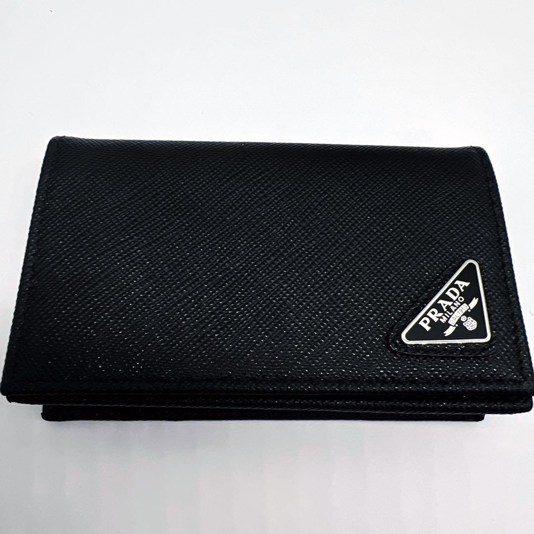 《専用！！》プラダ 名刺入れ カードケース 三角ロゴ 黒 サフィアーノレザー