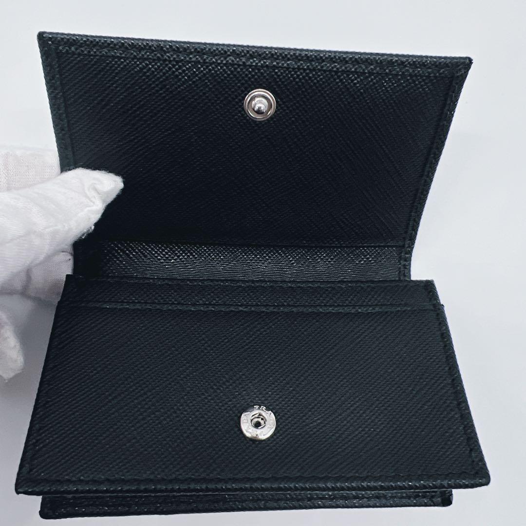 《専用！！》プラダ 名刺入れ カードケース 三角ロゴ 黒 サフィアーノレザー