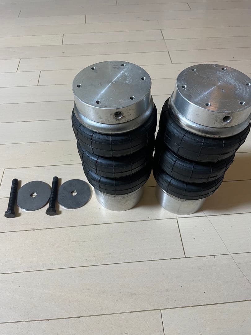 ROAMAIR エアサス 3段エアバック 汎用 - メルカリ