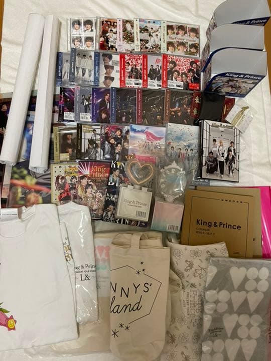 キンプリ cd dvd グッズ まとめ売り King&Prince キンプリ まとめ売り CD DVD パンフ 雑誌 他 - メルカリ