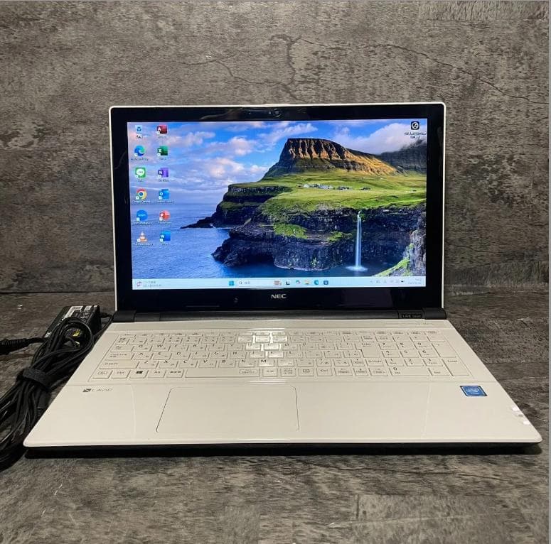 ☆Windows11 最新オフィス2024 SSD 初期設定済すぐつかえます☆ - メルカリ