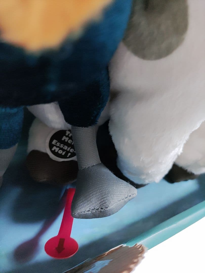 モアナと伝説の海 プアとヘイヘイ 動くぬいぐるみ - メルカリ