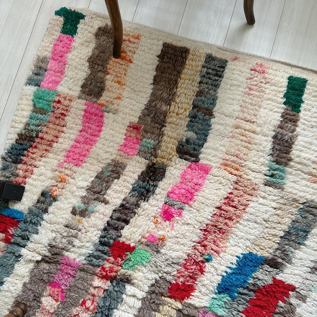 モロッコ製ヴィンテージラグ143 レア マゼンタピンク ミントグリーン