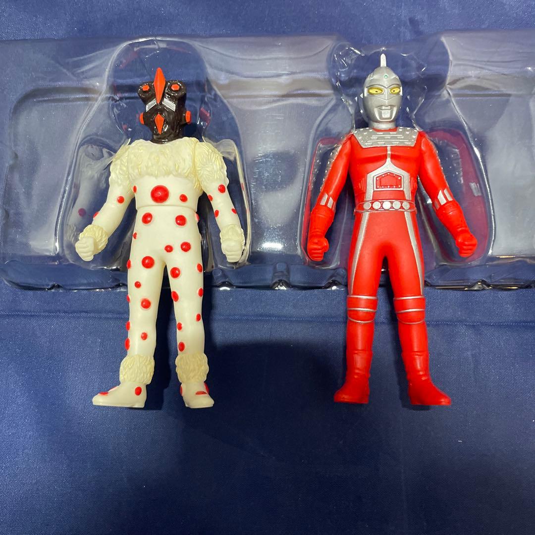 不滅の怪獣セット2(8体セット) 「ウルトラシリーズ」 - メルカリ