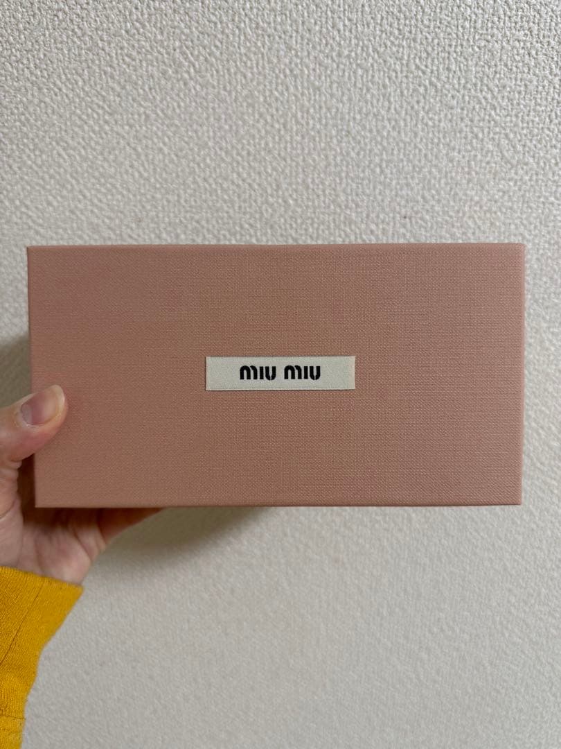 miu miu ピンク ベルベット 収納ケース MiuMiu】ミュウミュウ メガネケース ・ポーチ付 ピンクベルベット