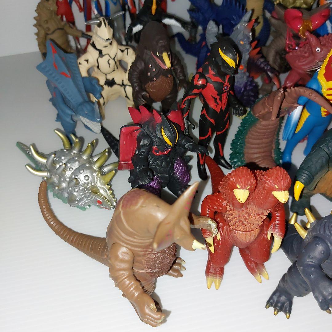 ウルトラマン ウルトラ怪獣500シリーズ まとめ売り42体！ ソフビ