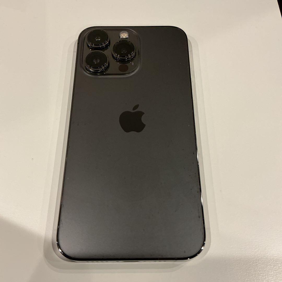 《中古超美品》　iPhone13pro 256GB グラファイト