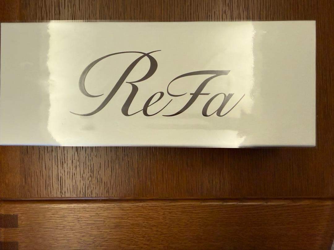 リファブリッスル【新品未使用】 100％天然猪毛ブラシ「ReFa BRISTLE（リファブリッスル）」新発売