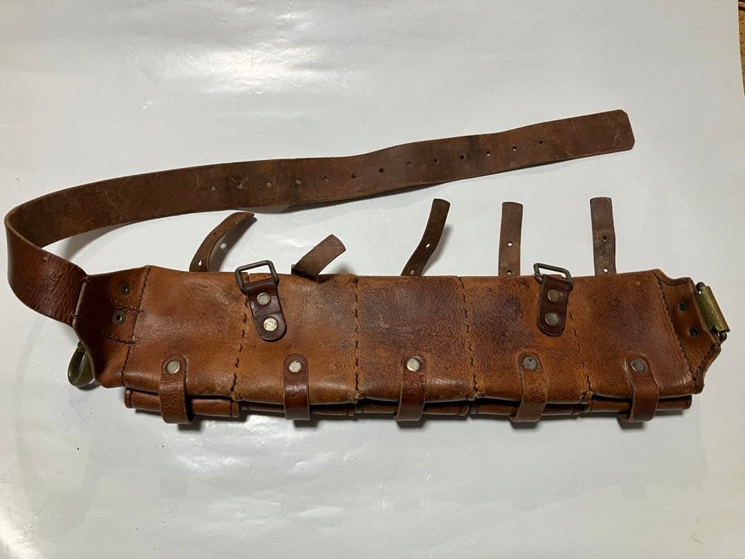 スウェーデン軍 5連 レザー バンダリア カオスポーチ 実物 官給品 50's