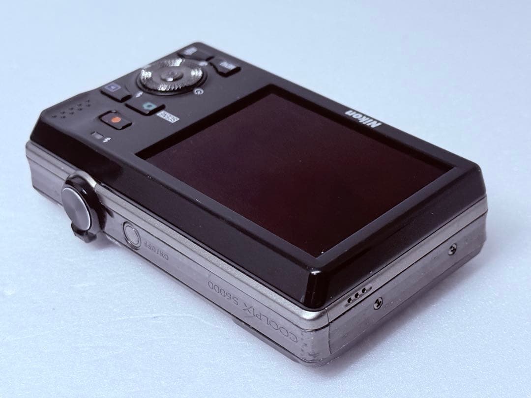 Nikon COOLPIX S6000 動作確認済 デジタルカメラ 14.2MP