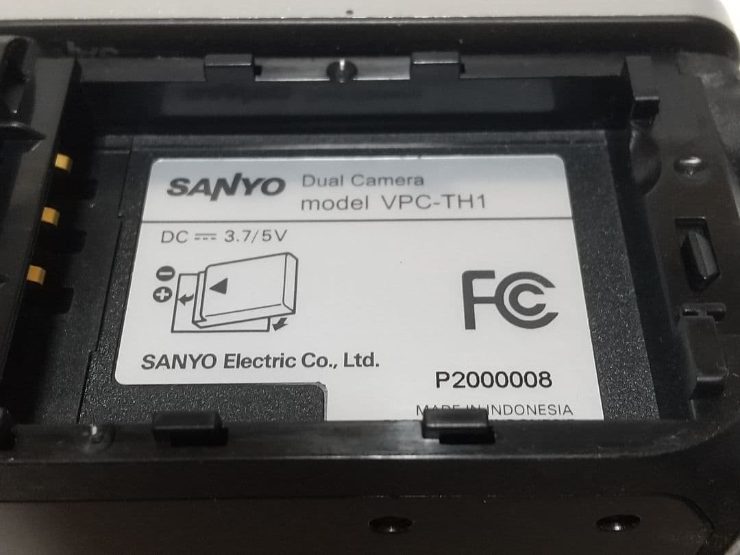 JVC ビデオカメラ 45倍 60倍ズーム ジャンク