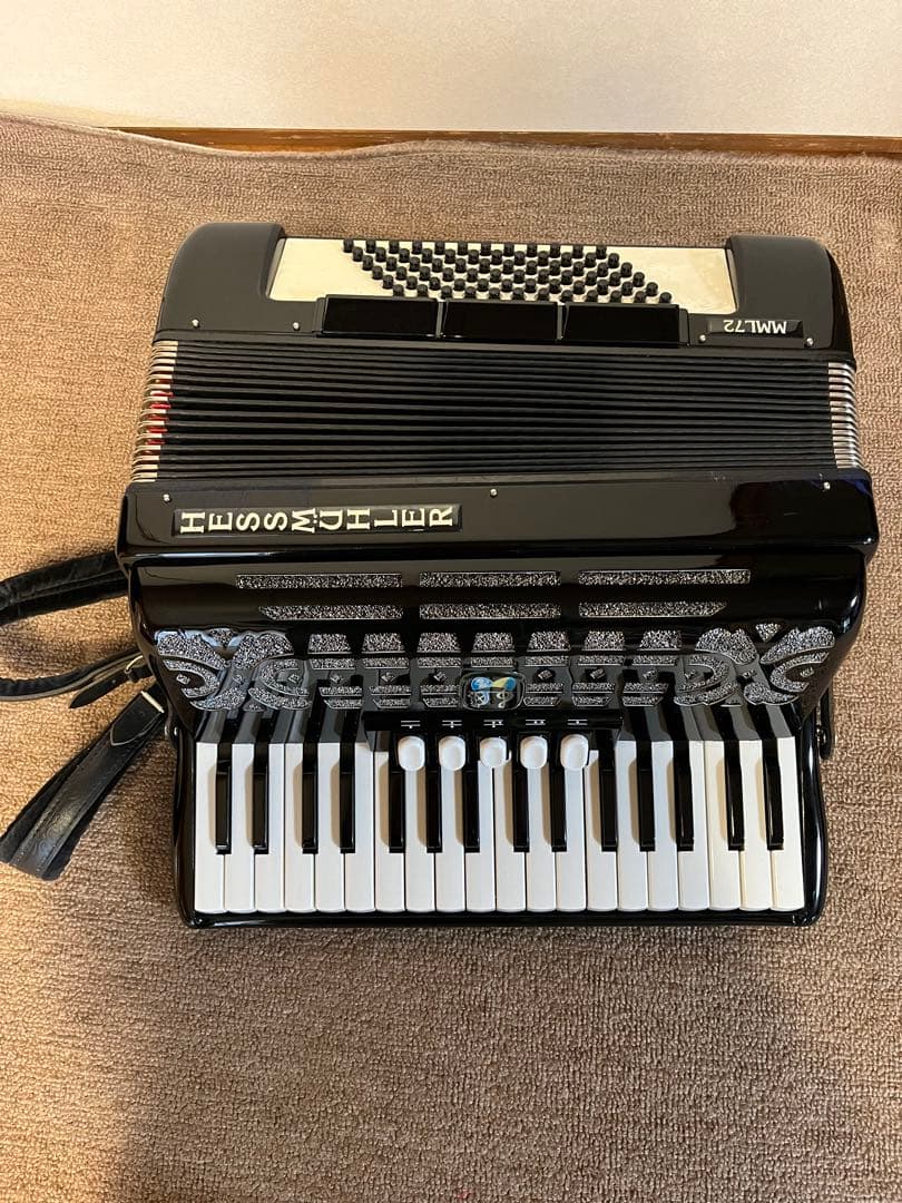 ヘスミューラーHESSMÜHLER MML72 ミュゼットアコーディオン34鍵 - メルカリ