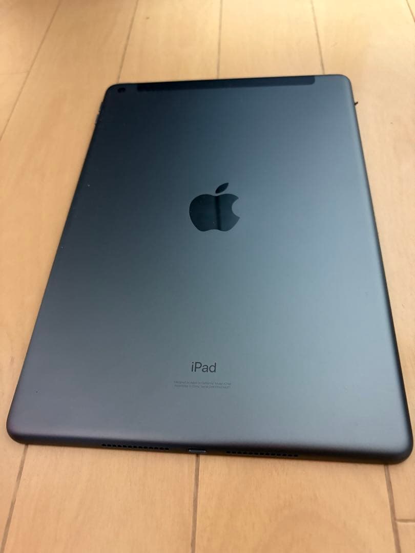 iPad第七世代 32g ジャンク扱い - メルカリ