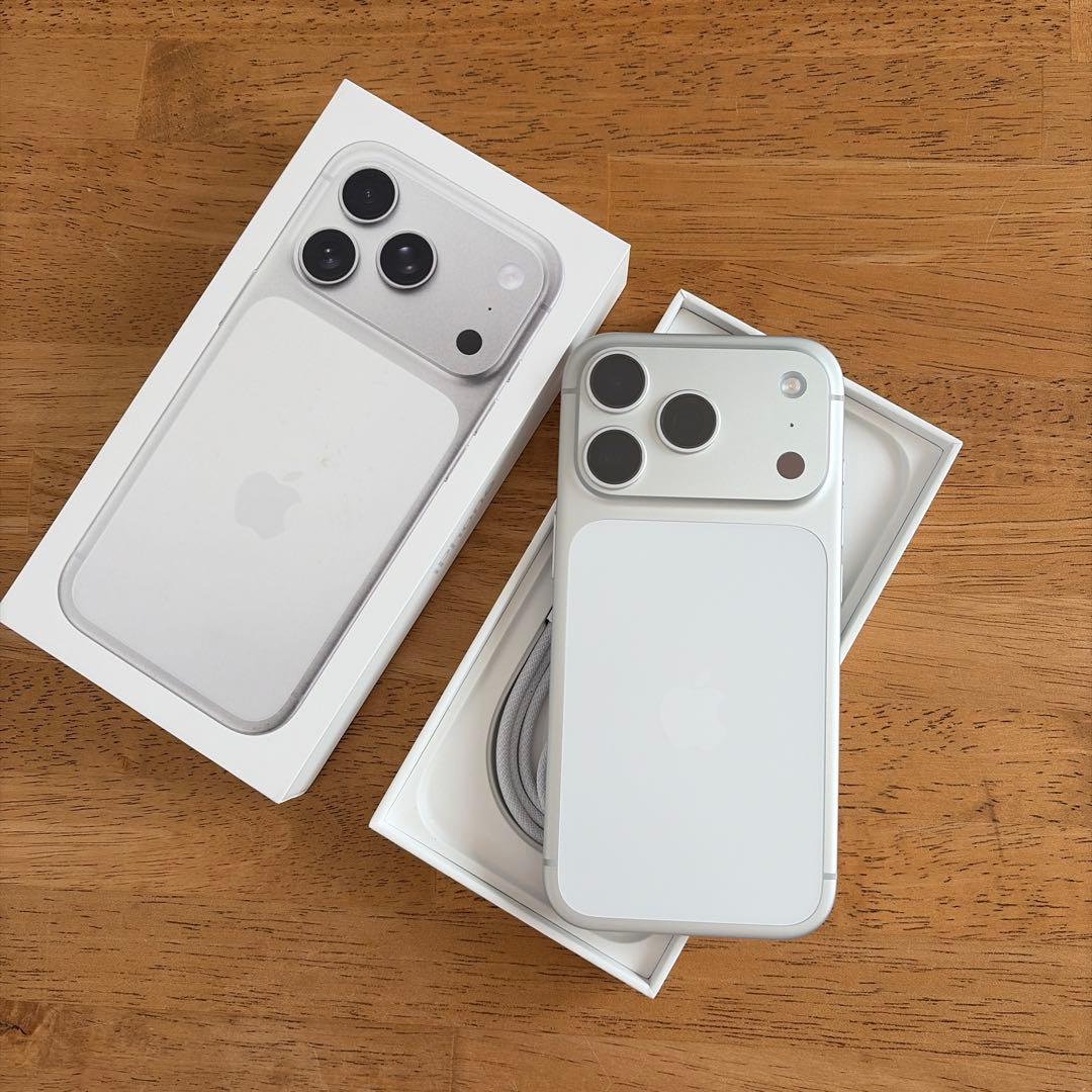 新品 未使用 iPhone17 Pro シルバー 256GB 本体 Apple iPhone 17 Pro 『新品未開封』iPhone 256GB SIMフリー [シルバー