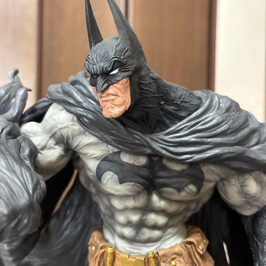 ソフビナル バットマン HARD BLACK おまけ付き - メルカリ