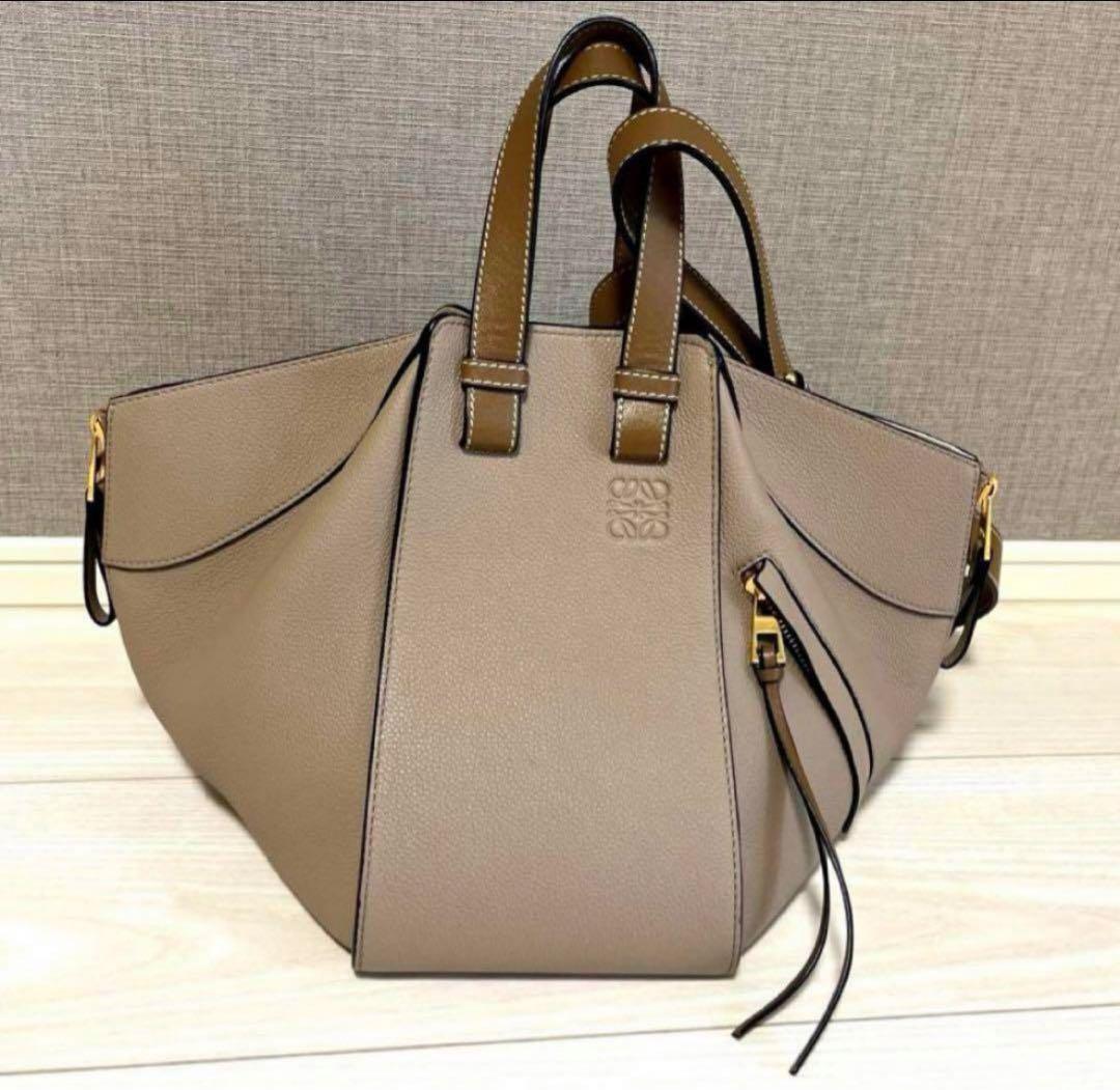 鑑定付・美品】LOEWE ハンモックスモール サンド - メルカリ