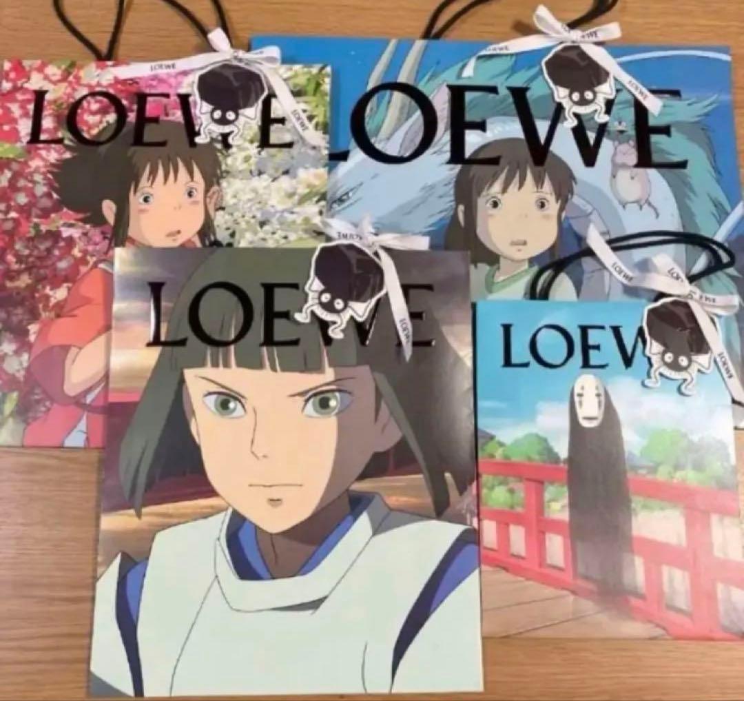ロエベ　千と千尋の神隠し　ショップ袋 全アイテム】「ロエベ×千と千尋の神隠し」、限定カプセルコレクション