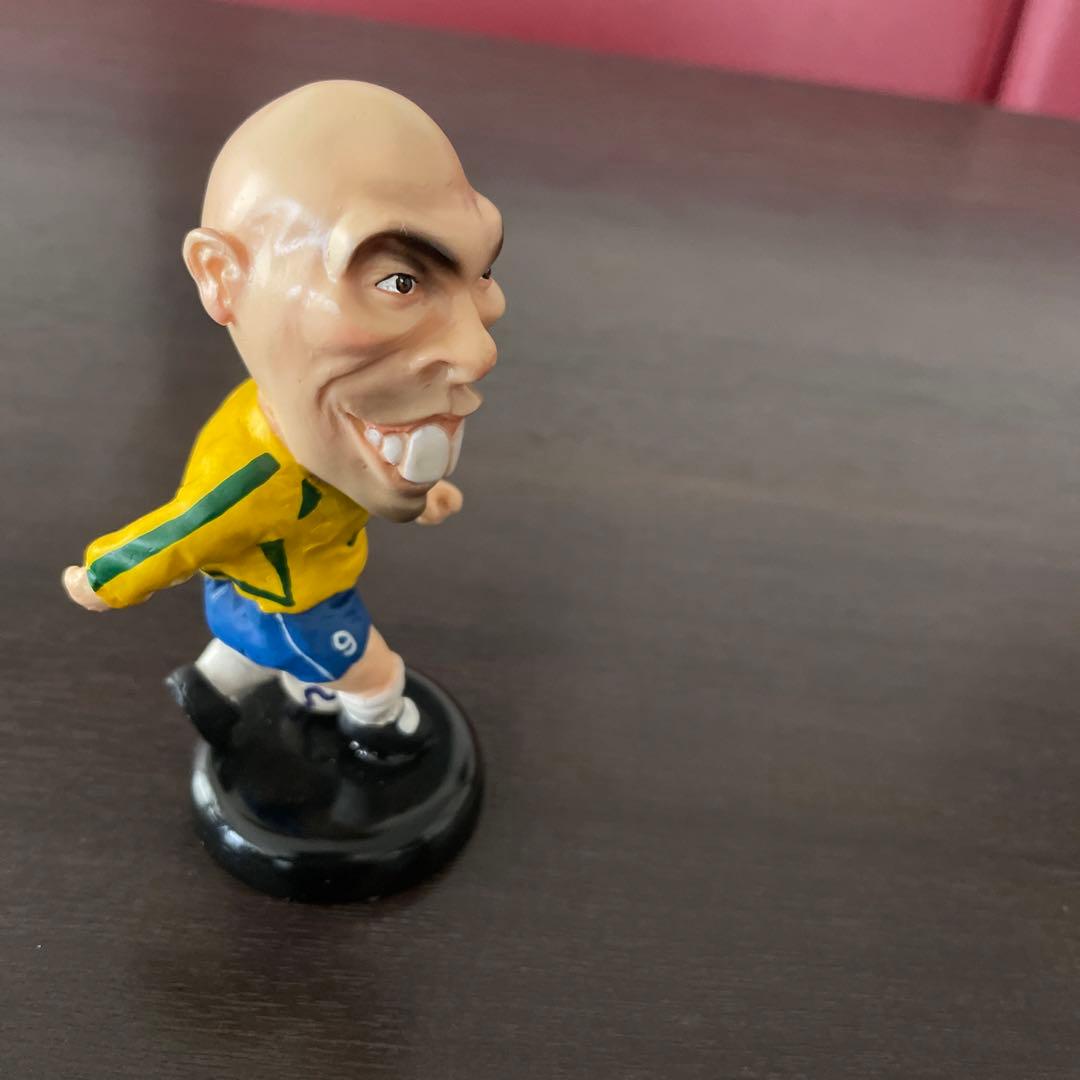 か*ん様 (激レア)ロナウド デフォルメフィギュア(その①) - メルカリ