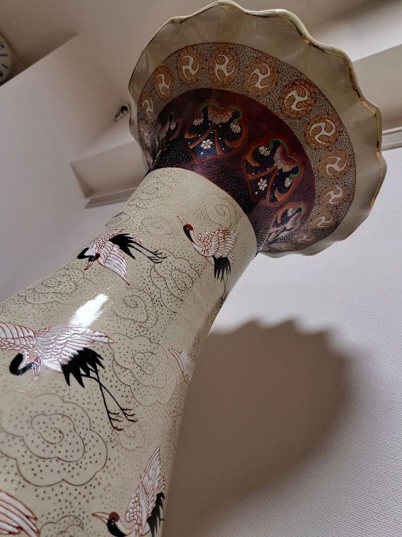 直接お渡し】絢爛豪華 花口壺 57羽鶴絵 大型142㎝