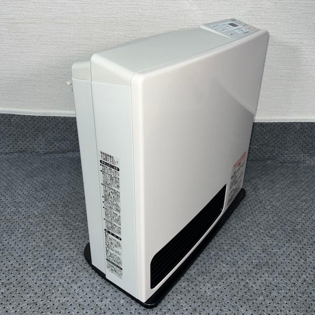 未使用 Rinnai K4001E ガスファンヒーター LPガス コード2m付 - メルカリ