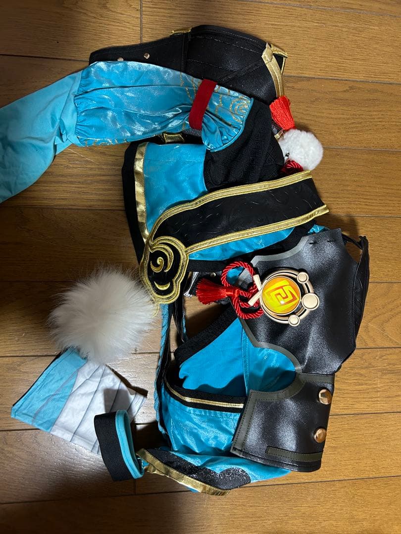 三分妄想【販売終了品】 原神 ゴロー 衣装 ウィッグ 耳2種類付き 下駄