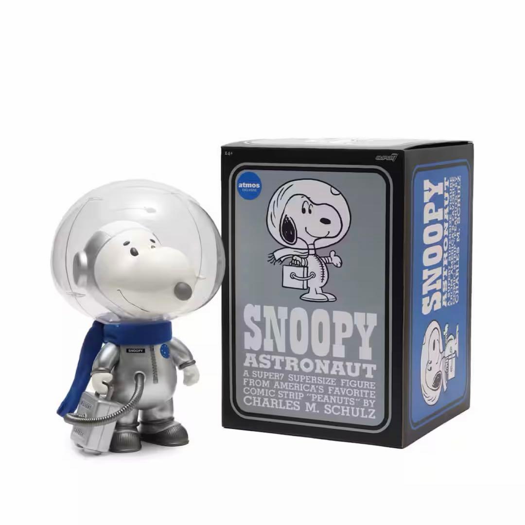 atmos限定150体 SNOOPY (SILVER SPACESUIT) - メルカリ