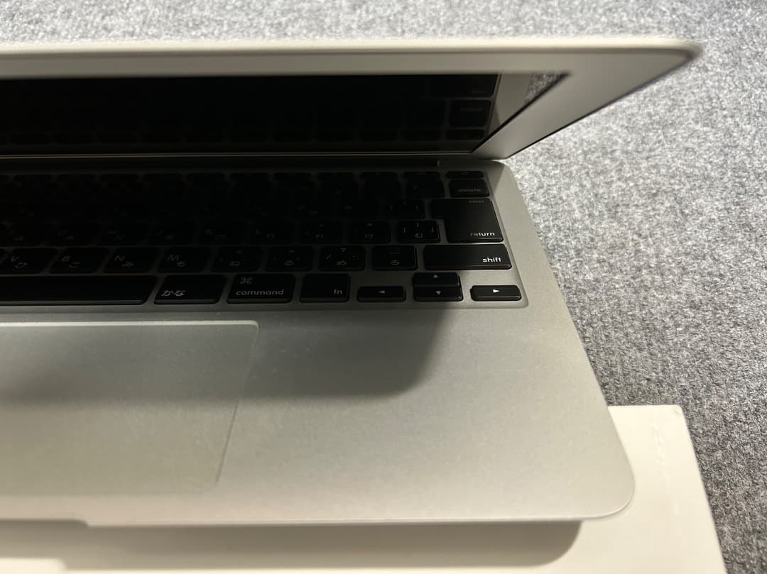 2016年製美品 MacBookAir i7 2.2Ghz 8Gb 11インチ