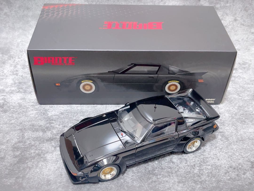 BIANTE 1/18 MAZDA RX-7 plain body 黒 BIANTE 1/18 MAZDA RX-7 plain body 黒