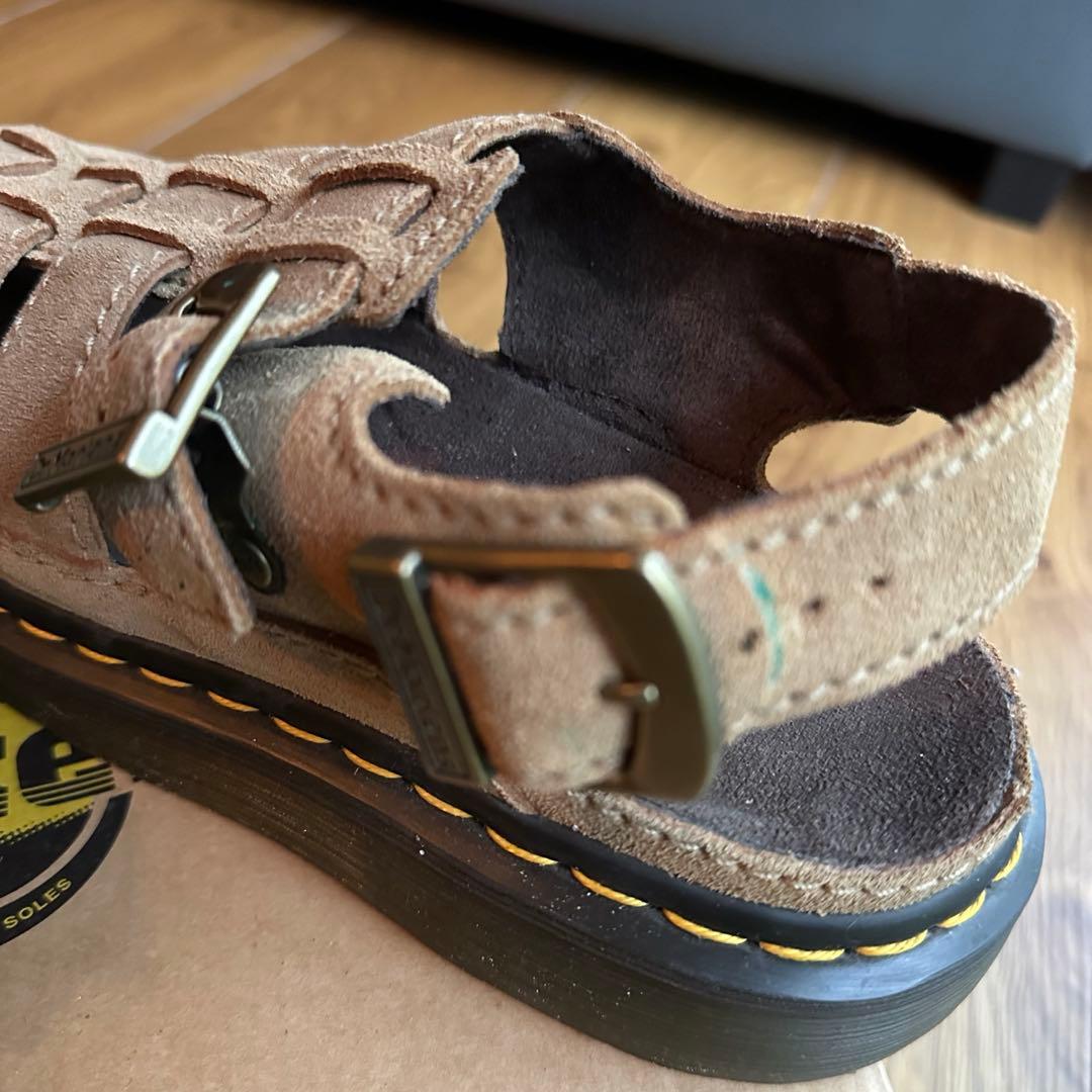 《X'mas sale》【Dr. Martens】WRENLIE 厚底サンダル