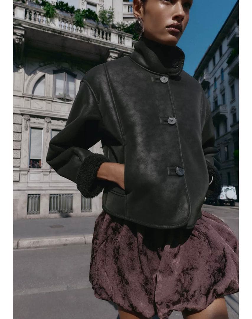 タグ付新品★ZARAの80%ダウン-20%フェザーフーデッドジャケット★Mサイズ ZARA 80％ダウン20％フェザーフーデッドジャケット XL 新品｜Yahoo