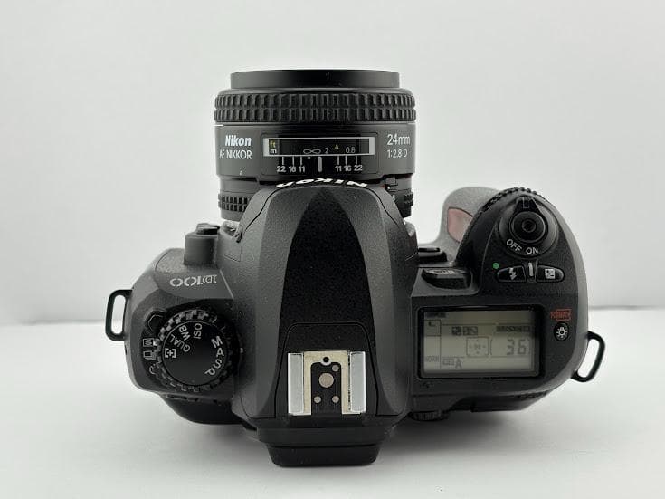 ☆極上品☆ニコンNIKON D100/ AF NIKKOR 24mm F2.8D - メルカリ