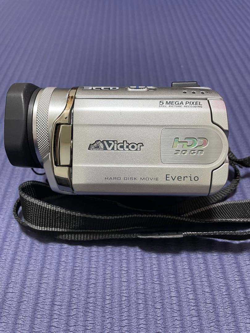 Victor Everio 5メガピクセル HDD 30GB 本体 - メルカリ