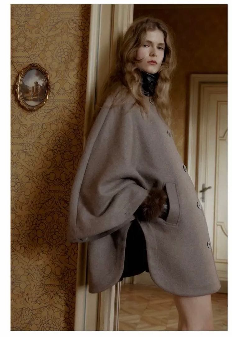 ZARA ウールケープコート コントラストカラー　XS -S