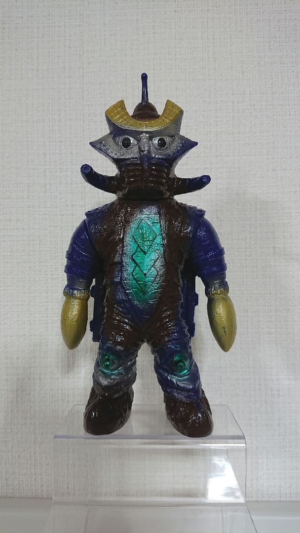 テンペラー星人 ポピー キングザウルスシリーズ ソフビ - メルカリ