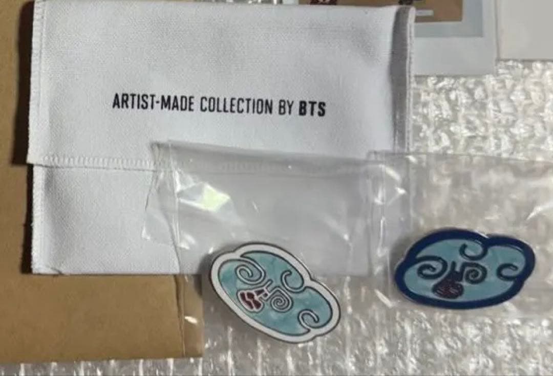 BTS アーティストメイド Vブローチ テヒョン テテ クラウド - メルカリ