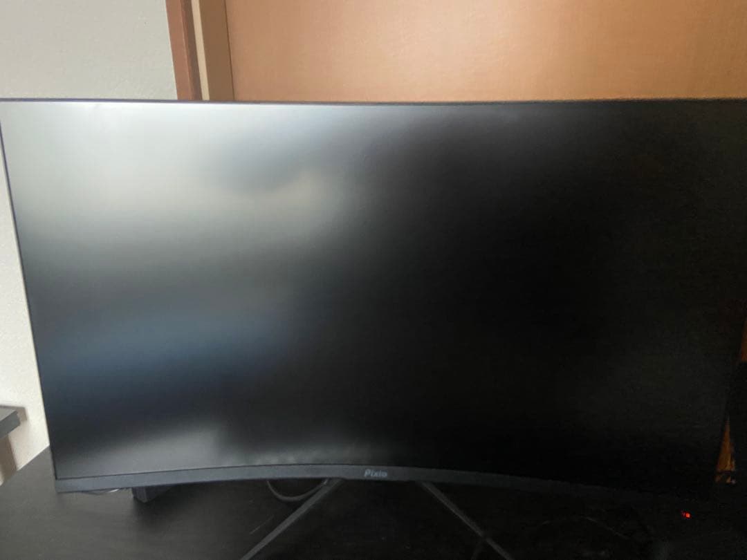 Pixio 31.5インチ湾曲ゲーミングモニター Pixio、カラバリにこだわった31.5型4Kゲーミングモニター「PX32U WAVE