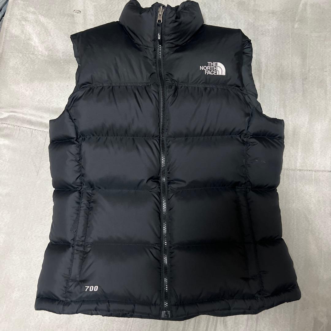 THE NORTH FACE ブラックダウンベスト THE NORTH FACE（ザ ノースフェイス） ダウンベスト 1996 RETRO NUPTSE