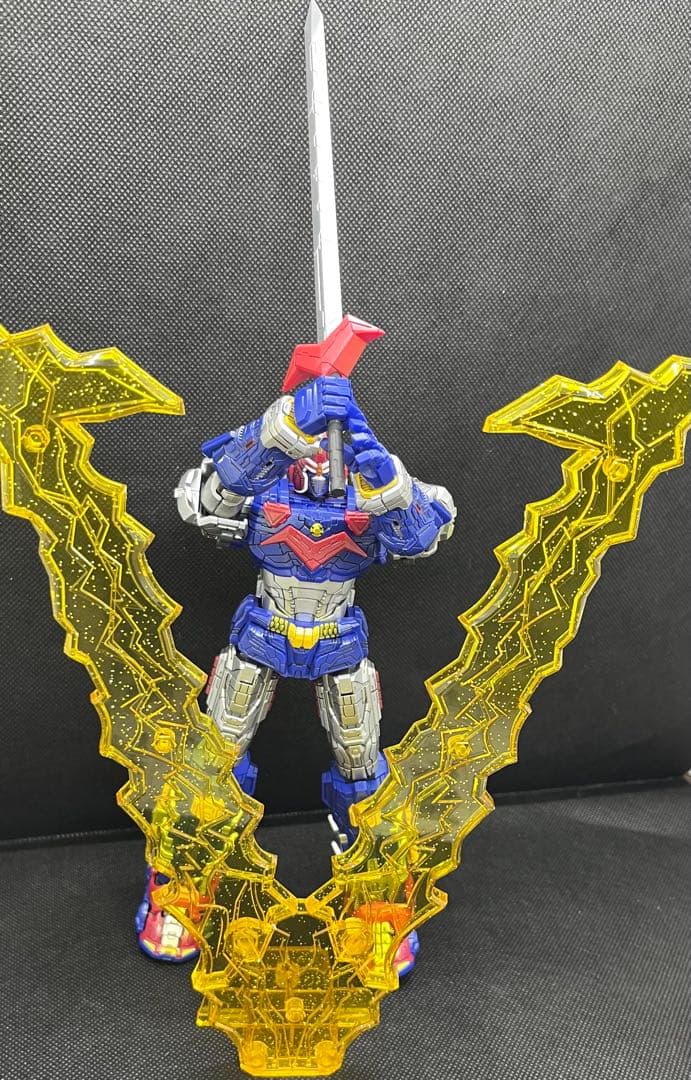 SMP ボルテスV レガシー レッツ・ボルトイン！ セットパール塗装済み完成品 Amazon.co.jp: SMP [SHOKUGAN MODELING PROJECT]ボルテスV レガシー