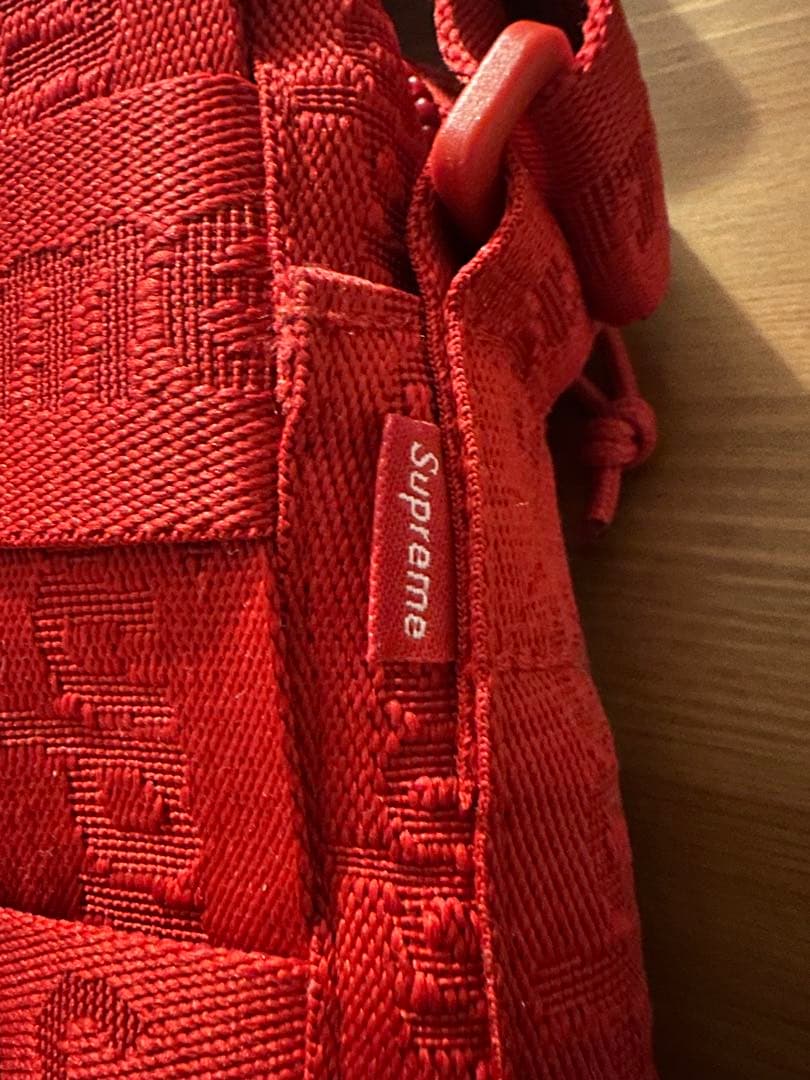 T*☆様 Supreme レッド チェック柄 バッグ